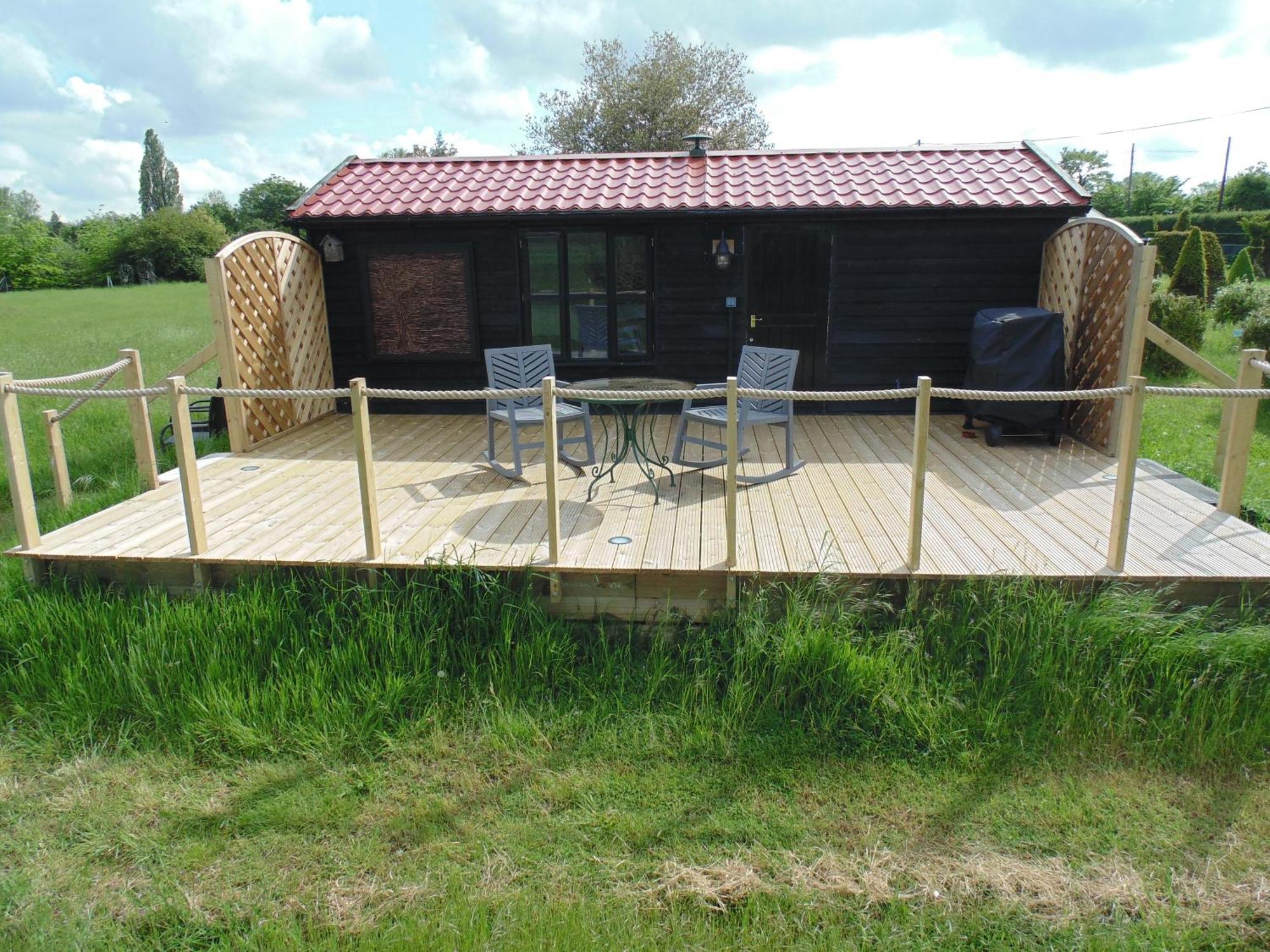 The Cabin Pakenham 外观 照片